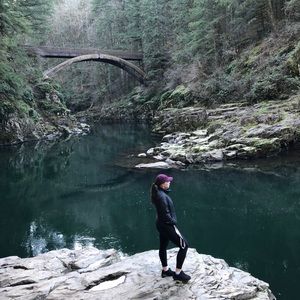 Meet your Posher, Samantha